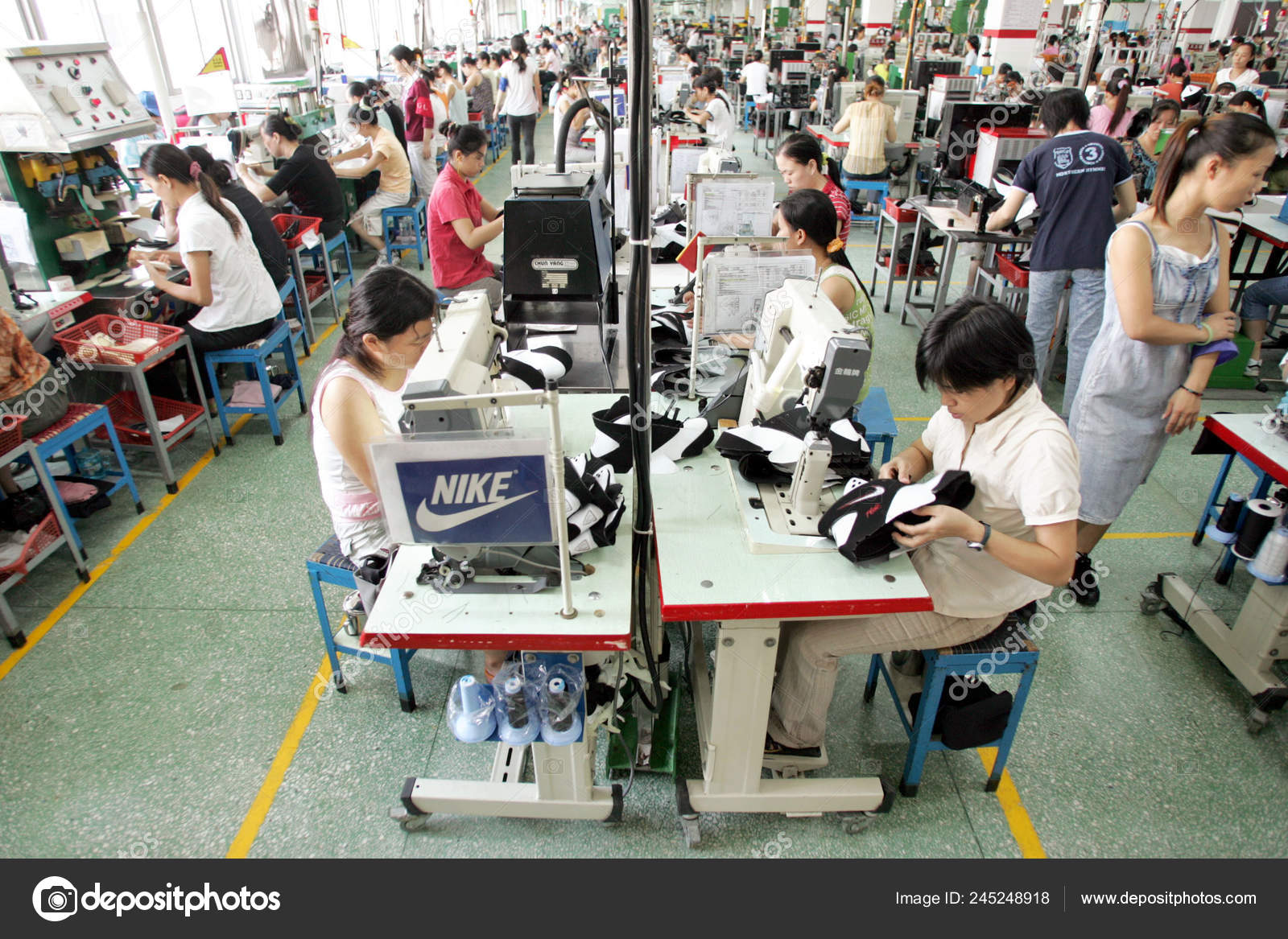 nike shoes factory