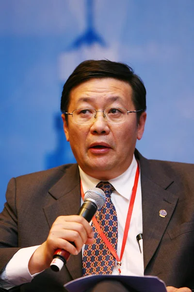 Lou Jiwei Ordförande China Investment Corp Cic Talar Lujiazui Forum — Stockfoto