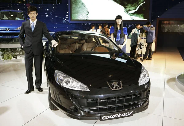 Peugeot Coupe 407 Durante Beijing International Automotive Exhibition Pequim Novembro — Fotografia de Stock