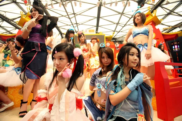 Meninas Chinesas Realizam Cosplay Exposição Chinajoy 2008 Shanghai New International — Fotografia de Stock