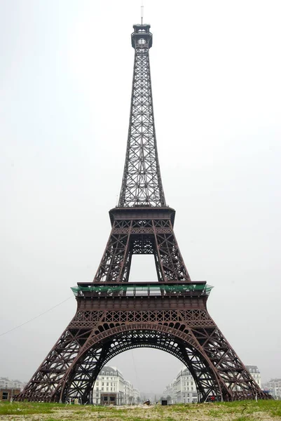 Vista Una Réplica Torre Eiffel Ciudad Xingqiao Hangzhou Provincia Chinas — Foto de Stock