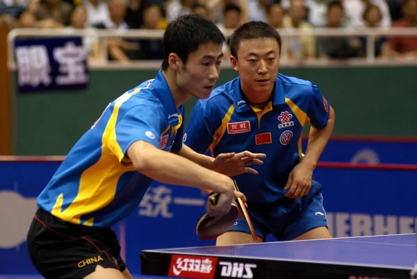 Chinas Lin Droite Wang Liqin Gauche Rivalisent Avec Wang Hao — Photo