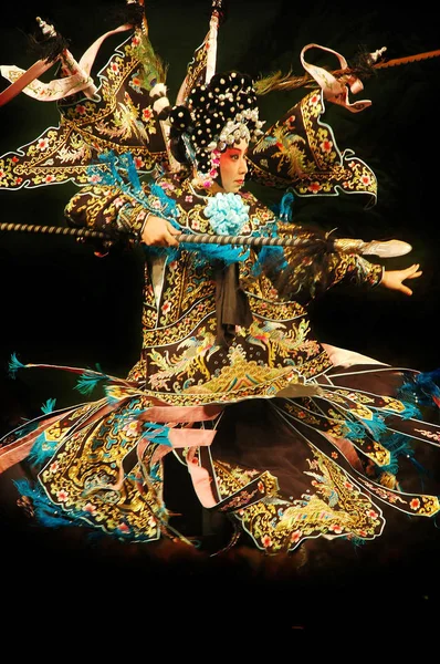 Женщина Пекинская Оперная Исполнительница Выступает Театре Фучжоу Юго Восточный Чинас — стоковое фото