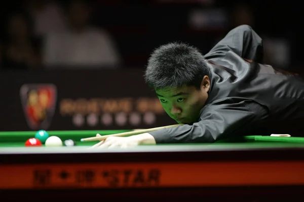 Ding Junhui China Durante Uma Partida Contra Delu China 2007 — Fotografia de Stock