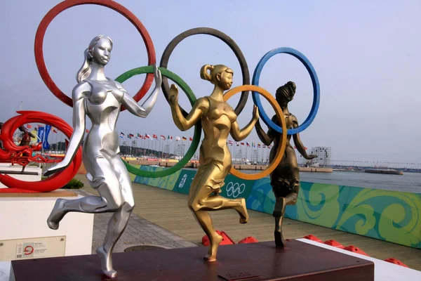 Utsikt Skulptur Med Olympiske Temaer Utstilt Olympisk Skulpturutstilling Qingdao Olympic – stockfoto