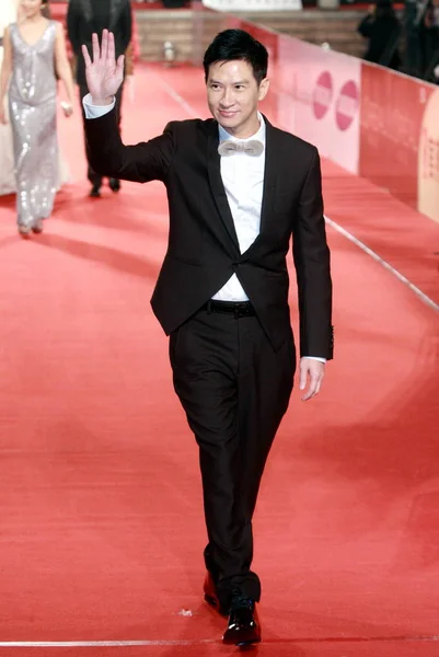 Hong Kong Schauspieler Nick Cheung Posiert Auf Dem Roten Teppich — Stockfoto