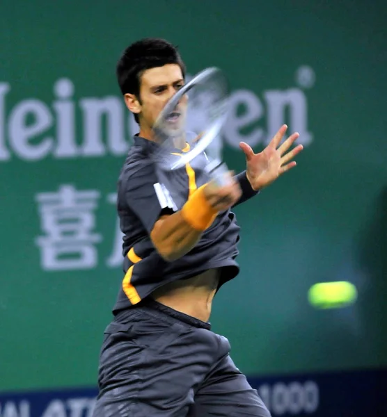 2009年10月14日 塞尔维亚的诺瓦克 德约科维奇在中国上海参加2009年上海 Atp 大师赛1000网球锦标赛第二轮比赛 与意大利选手法比奥 福尼尼竞争 — 图库照片