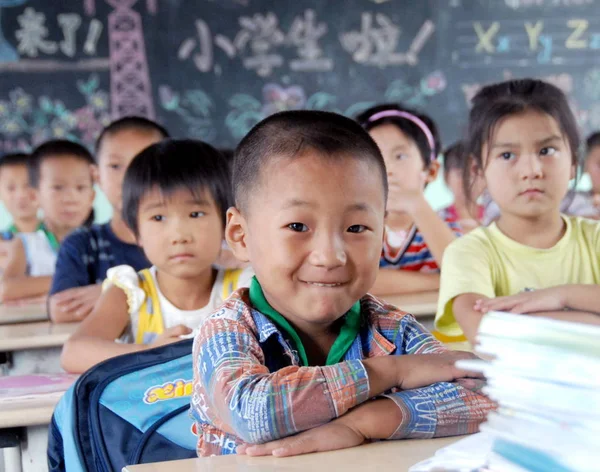 Des Élèves Migrants Chinois Sont Vus Lors Une Classe École — Photo