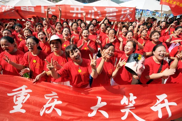 Místní Čínských Občanů Smát Během Smějící Kampaně Oslavit Nadcházející Státní — Stock fotografie
