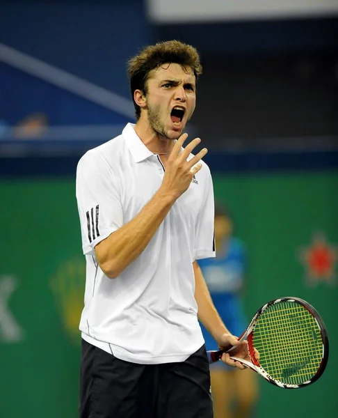 Gilles Simon Frankrike Reagerar När Tävlar Mot Novak Djokovic Serbien — Stockfoto