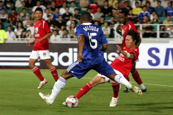 Chinas Tie Right Chengdu Blades Football Club Affronta Chelseas Florent — Foto Stock