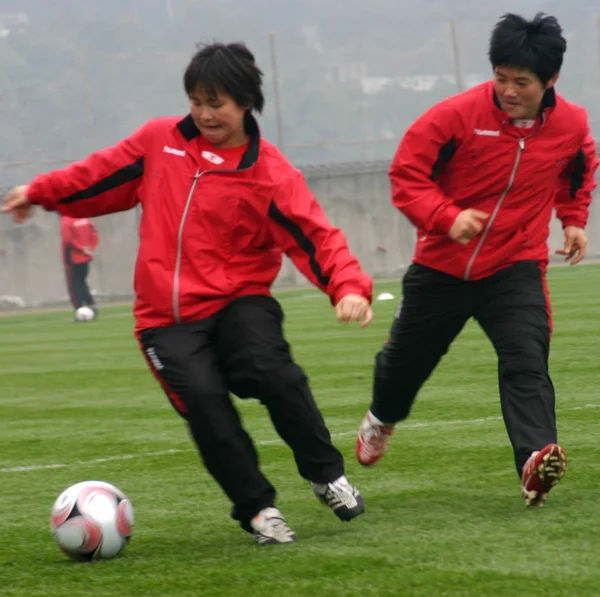 Membri Della Squadra Calcio Femminile Nordcoreana Durante Una Sezione Allenamento — Foto Stock