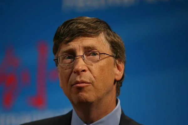 Bill Gates Ketua Microsoft Corp Menghadiri Forum Inovasi Universitas Peking Stok Gambar Bebas Royalti