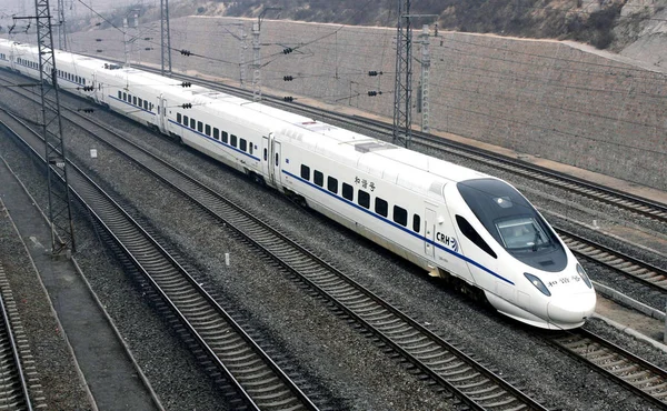 Crh Kína Vasúti Nagysebességű Bullet Vonat Indul Qinhuangdao Pályaudvar Qinhuangdao — Stock Fotó