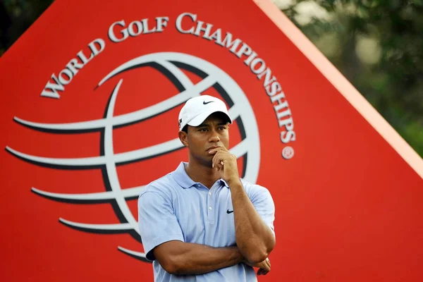 World Number One Golfer Tiger Woods United States Thinks Second — Stock Photo, Image