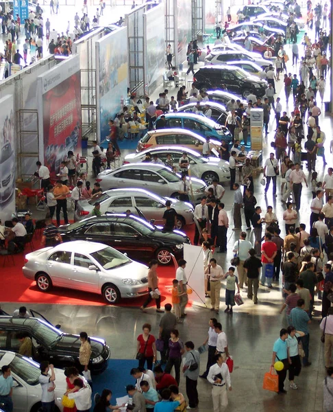 Crowds Visitors Seen Auto Show Nanjing East Chinas Shandong Province — Stock Photo, Image