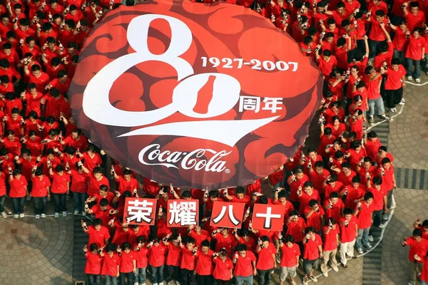 500 Karyawan Coca Cola Dan Atlet Olimpiade Khusus 2007 Pertandingan — Stok Foto