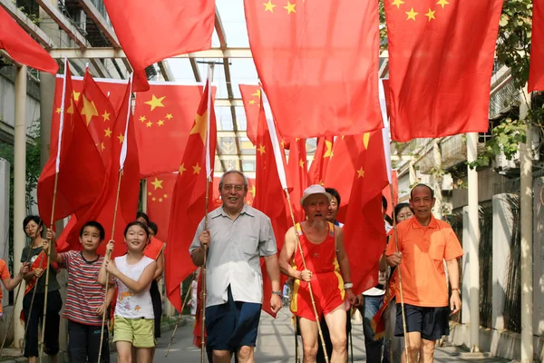 Lokala Kinesiska Invånare Fira Ett Års Nedräkning Till Peking 2008 — Stockfoto