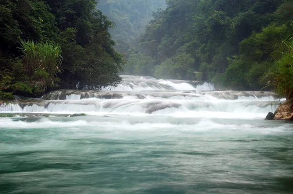 Över Xiaoqikong Scenic Spot Libo County Qiannan Buyi Och Miao — Stockfoto