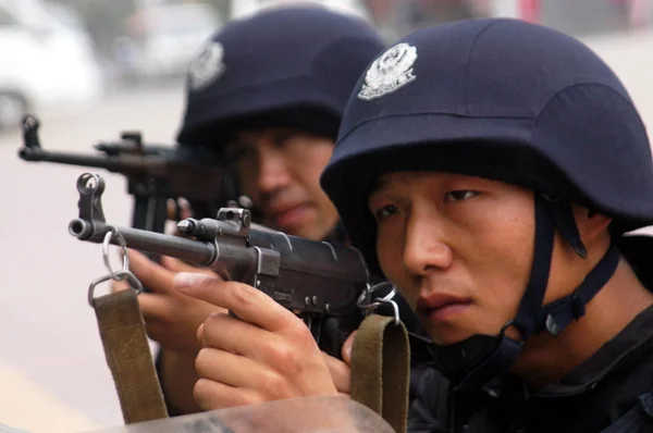 Policiais Chineses Armados Durante Exercício Antiterrorismo Cidade Bozhou Província Chinas — Fotografia de Stock