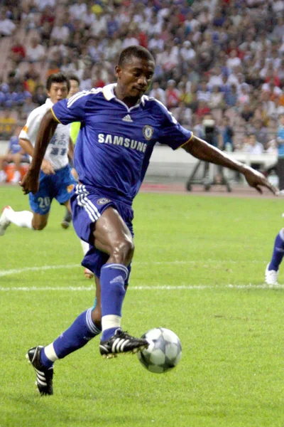 Chelseas Salomon Kalou Dribbles Chelsea Guangzhou China Challenge Game Guangzhou — Foto Stock