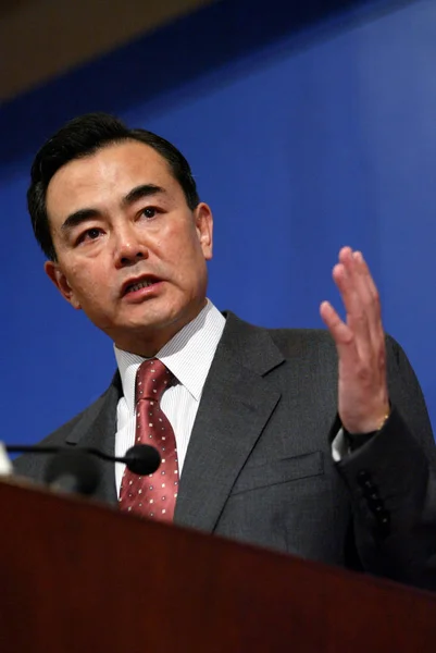 Viceministro Relaciones Exteriores China Wang Habla Una Conferencia Prensa Para — Foto de Stock