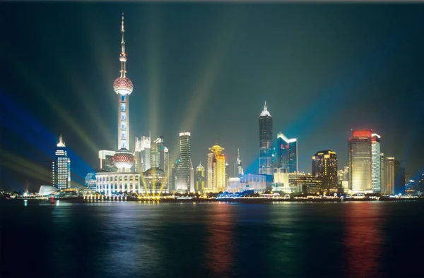 Éjszakai Kilátás Huangpu Folyó Lujiazui Pénzügyi Negyed Oriental Pearl Tower — Stock Fotó