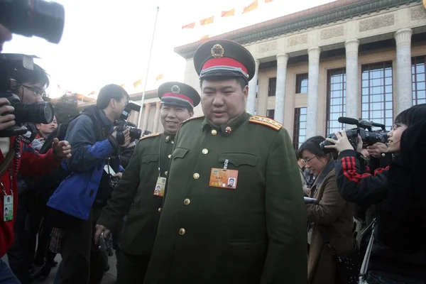 Mao Xinyu Neto Presidente Mao Zedong Deixa Grande Salão Povo — Fotografia de Stock