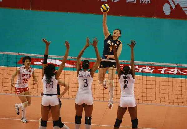 Wang Yimei Aus China Schlägt Den Ball Während Des Dritten — Stockfoto