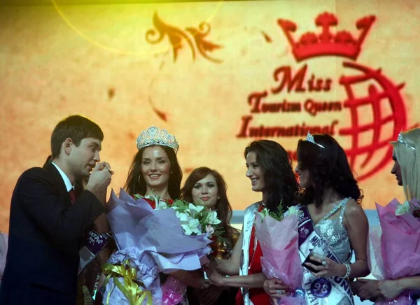 Olga Zarubina Russia Champion Second Left Greeted Other Contestants Award — Stock Photo, Image