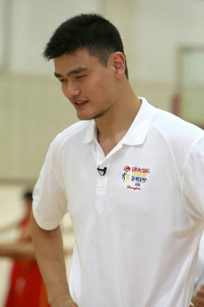 Superstar Čínské Nba Yao Ming Mluví Během Události Basketbal Bez — Stock fotografie