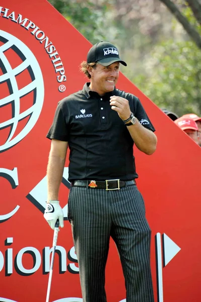 Phil Mickelson Dos Estados Unidos Reage Após Teeing Durante Rodada — Fotografia de Stock