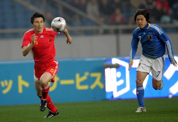 Weifeng Van China Controleert Bal Tijdens Oefeninterland Japan Oost Aziatische — Stockfoto