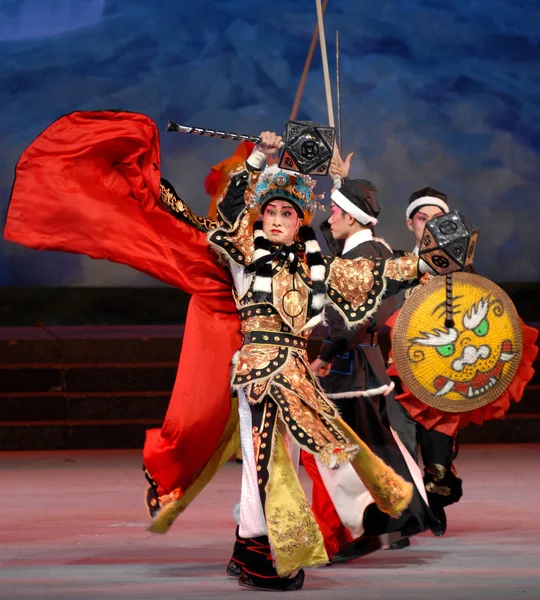 Artister Utför Kantonesiska Operan Teater Nanning Södra Chinas Guangxi Zhuang — Stockfoto
