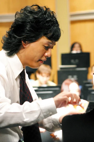 Pianista Chino Yundi Durante Ensayo Para Concierto Gran Teatro Shanghai — Foto de Stock