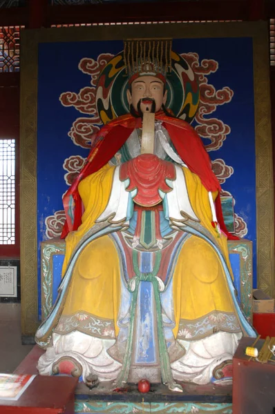 Статуя Нефритового Императора Одного Главных Богов Китайской Религии Замечена Храме — стоковое фото