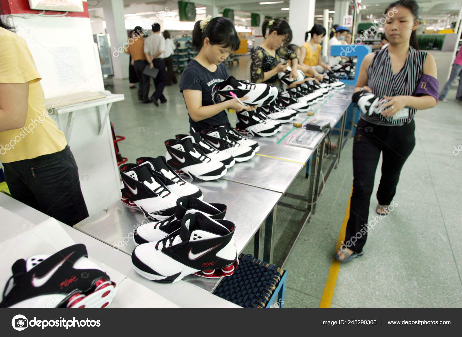 Factory Workers Make Nike Shoes Factory 