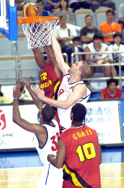 Lance Allred Vitt Nba League Ambassadörer Blockerar Ett Skott Från — Stockfoto