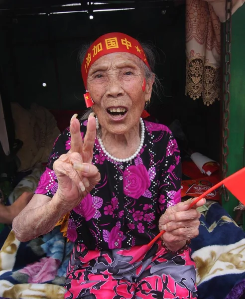 Сяо Синькуй Летняя Китаянка Позирует После Прибыла Пекин Августа 2008 — стоковое фото