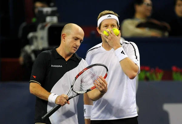 Jonas Bjorkman Suécia Kevin Ullyett Zimbábue Competem Contra Daniel Nestor — Fotografia de Stock