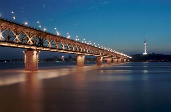 Vista Nocturna Del Puente Del Río Wuhan Yangtze Ciudad Wuhan — Foto de Stock