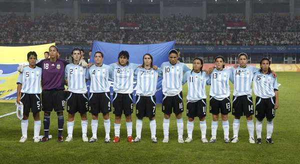 Membri Della Squadra Partenza Della Nazionale Argentina Calcio Femminile Posa — Foto Stock