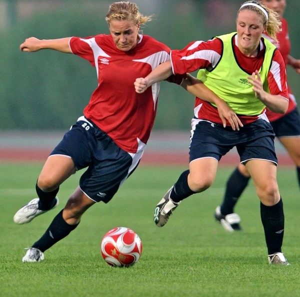 Membri Della Norvegia Olympic Womens Soccer Tean Durante Una Sessione — Foto Stock