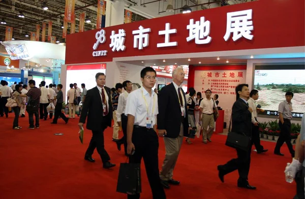 Multitud Visitantes Durante Xii Feria Internacional Inversión Comercio China Cifit — Foto de Stock