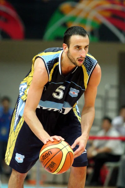 Argentinas Emanuel Manu Ginobili Dribbles Egy Kosárlabda Mérkőzésen Ausztrália Kosárlabda — Stock Fotó