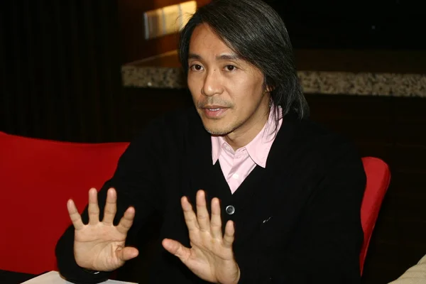 Χονγκ Κονγκ Ηθοποιός Και Σκηνοθέτης Stephen Chow Μιλάει Κατά Διάρκεια — Φωτογραφία Αρχείου