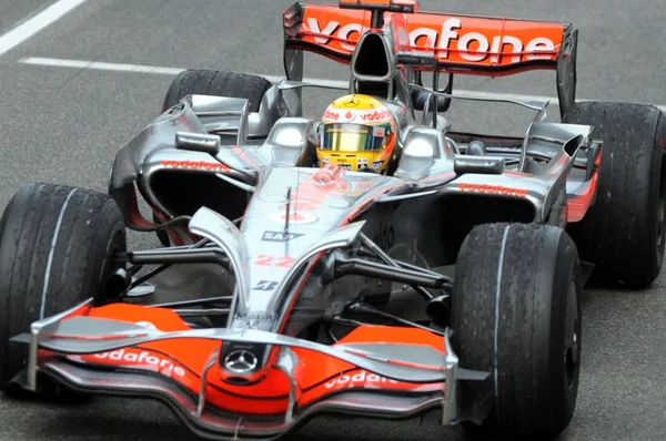 Pilota Britannico Lewis Hamilton Del Mclaren Team Guida Alla Fossa — Foto Stock