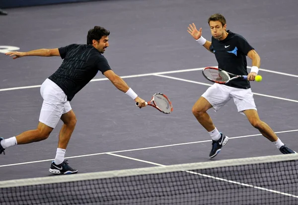 Daniel Nestor Kanady Nenad Zimonjic Srbska Soutěžit Björkmanem Jonas Švédska — Stock fotografie