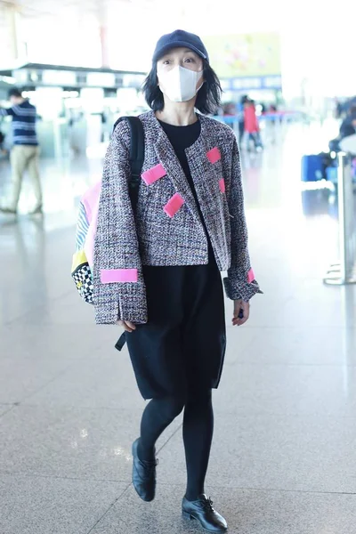 Chinese Actrice Zhou Xun Arriveert Bij Beijing Capital International Airport — Stockfoto