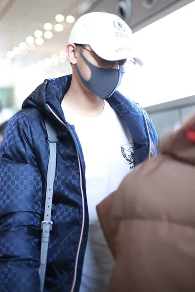 Acteur Chinois Huang Zitao Connu Sous Nom Tao Arrive Aéroport — Photo